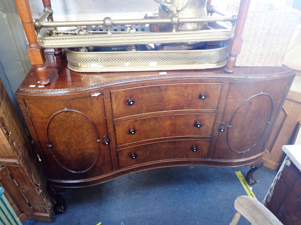 AN 1920S WALNUT SIDEBOARD