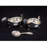 A PAIR OF SILVER SAUCE BOATS