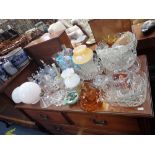 A 1930S CUT GLASS DRESSING TABLE SET