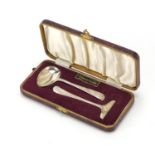 Silver babies spoon and pusher Christening set, Sheffield hallmarked, the spoon 11cm in length : For