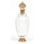 Dutch cut glass scent bottle with 14K gold mounts, impressed oak leaf to the mounts, 10.5cm high :