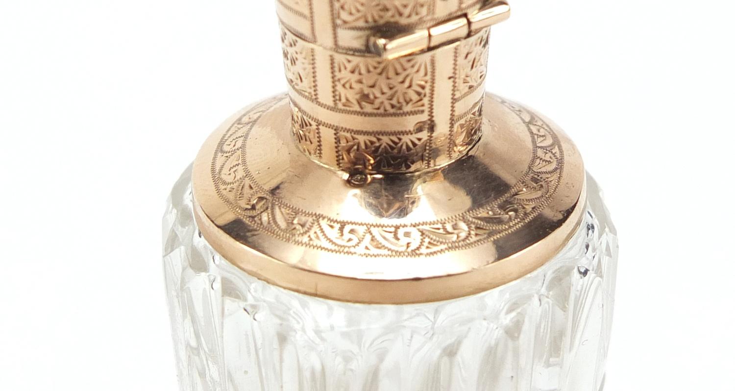 Dutch cut glass scent bottle with 14K gold mounts engraved with flowers, impressed oak leaf to the - Image 5 of 5