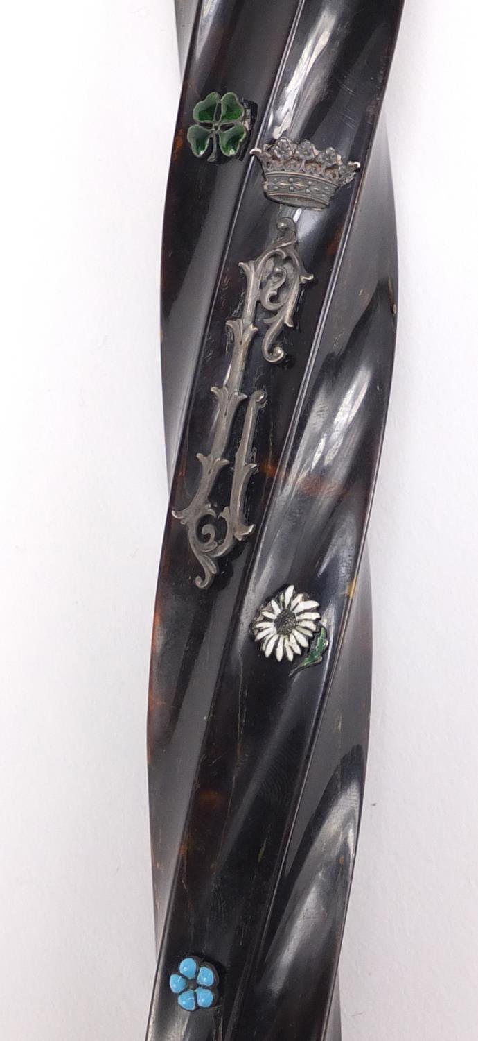 Victorian writhen tortoiseshell parasol handle with applied silver monogram and enamelled flower - Image 3 of 6