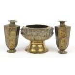 Oriental metalware ware including a pair of Japanese vases engraved with birds, dragons and