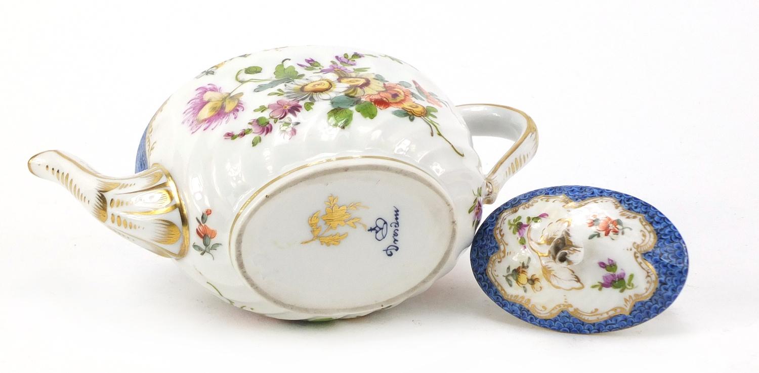 Dresden porcelain fluted teapot, hand painted with flowers, 19cm in length :For Further Condition - Image 5 of 6