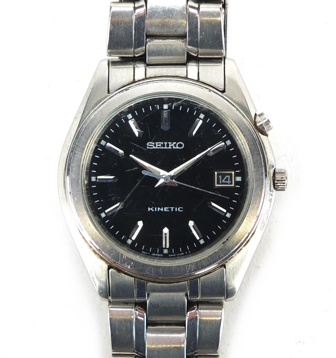 Gentleman's Seiko kinetic wristwatch with date dial, numbered 851259, 36mm in diameter excluding the