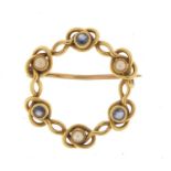 15ct gold seed pearl and sapphire brooch, 2.5cm in diameter, 3.3g :For Further Condition Reports
