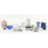 Collectable china and glassware including Wedgwood Jasperware, Chinese porcelain ginger jar and