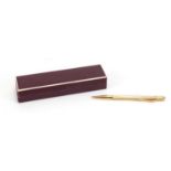 9ct gold propelling pencil with engine turned body and Mappin & Webb case, 12cm in length, 21.9g :