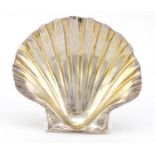 Heavy silver scallop shaped dish, 11cm wide, 212.4g :For Further Condition Reports Please Visit