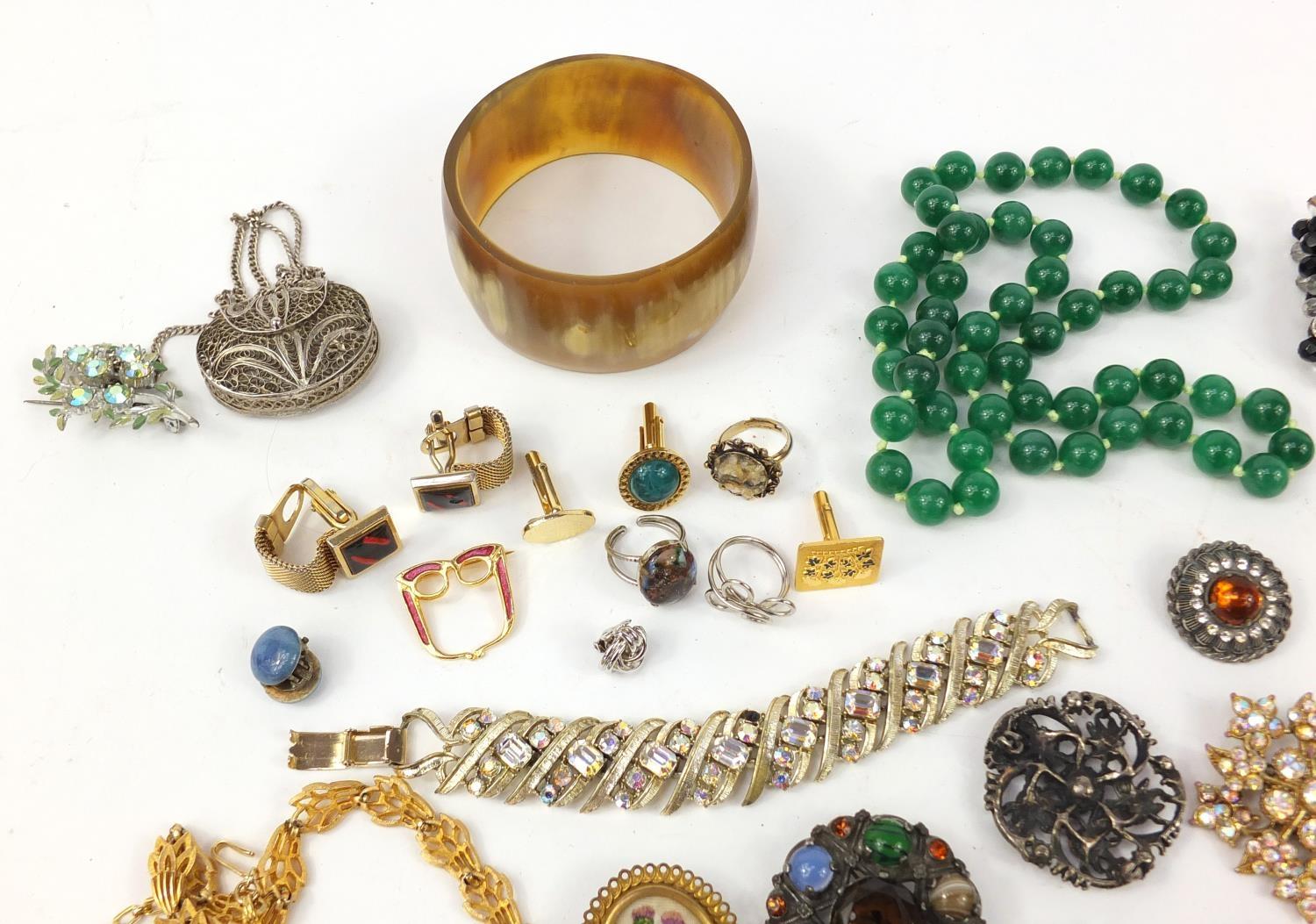 Vintage and later jewellery including brooches, necklaces, bracelets and cuff links :For Further - Image 2 of 10