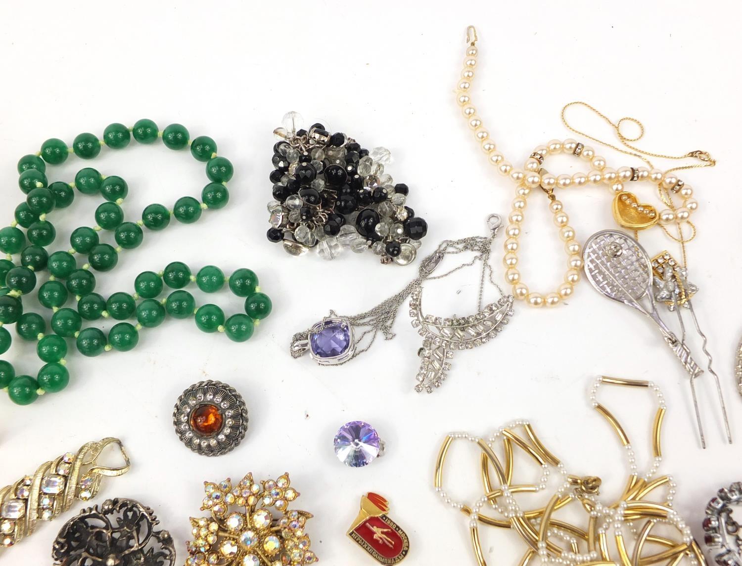 Vintage and later jewellery including brooches, necklaces, bracelets and cuff links :For Further - Image 3 of 10