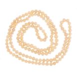 Pink cultured pearl necklace, 120cm in length, 90.5g :For Further Condition Reports Please Visit Our