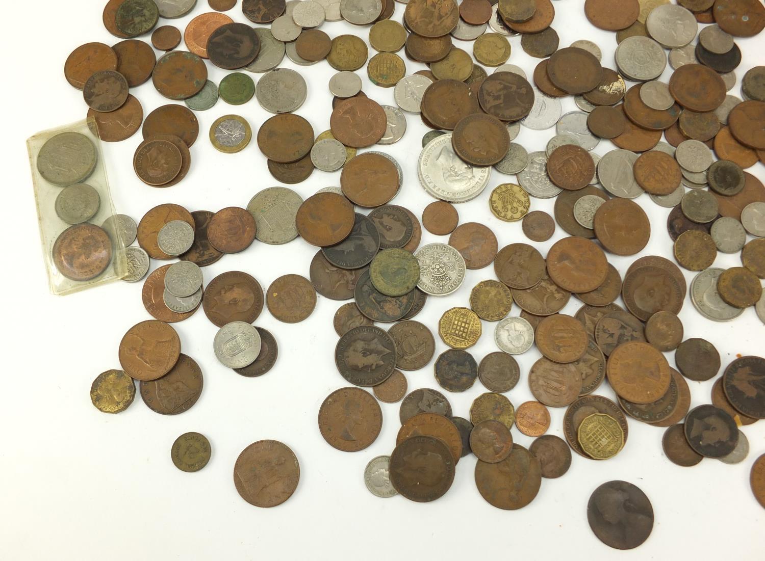 Antique and later British and world coinage and bank notes including crowns :For Further Condition - Image 4 of 8