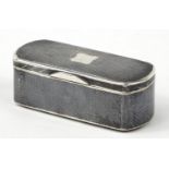 Russian silver niello work snuff box with hinged lid, NN maker's mark, 1867, 8cm wide, 83.6g :For