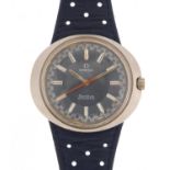 1960's gentlemen's Omega Geneve Dynamic automatic wristwatch with chequered dial :For Further