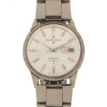 Vintage gentleman's Seiko Sportsmatic 5 automatic wristwatch with day date dial, 32mm in diameter :