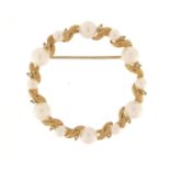 9ct gold pearl and diamond wreath brooch, 3cm in diameter, 4.9g :For Further Condition Reports