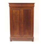 Victorian mahogany linen cupboard with marble top and top drawer, 163cm H x 108cm W x 48cm D : For