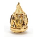 Large Italian 18ct gold citrine and green stone pendant charm, 4cm in length, 15.4g : For Further