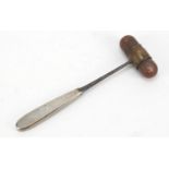 19th century medical reflex hammer by Holborn Co of London, 20cm in length : For Further Condition