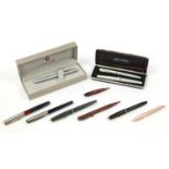 Vintage and later fountain pens, ballpoint pen and propelling pencils including Brown Ripple and