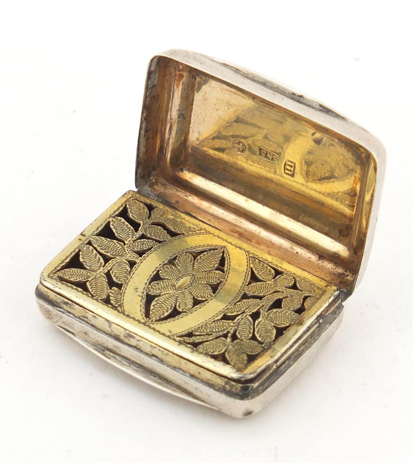 George III silver vinaigrette with gilt interior by T Simpson & Son, Birmingham 1810, 4cm in length, - Image 11 of 17