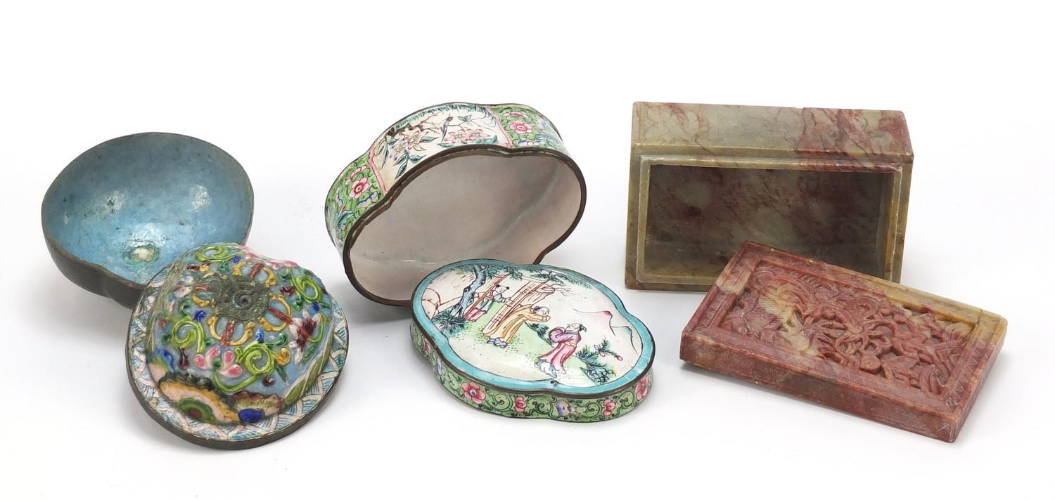 Chinese carved stone box and cover and two enamel boxes with covers, the largest 11.5cm wide : For - Image 6 of 12