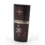 Georgian tortoiseshell and silver pique work needle case decorated with flowers, 4.7cm high : For