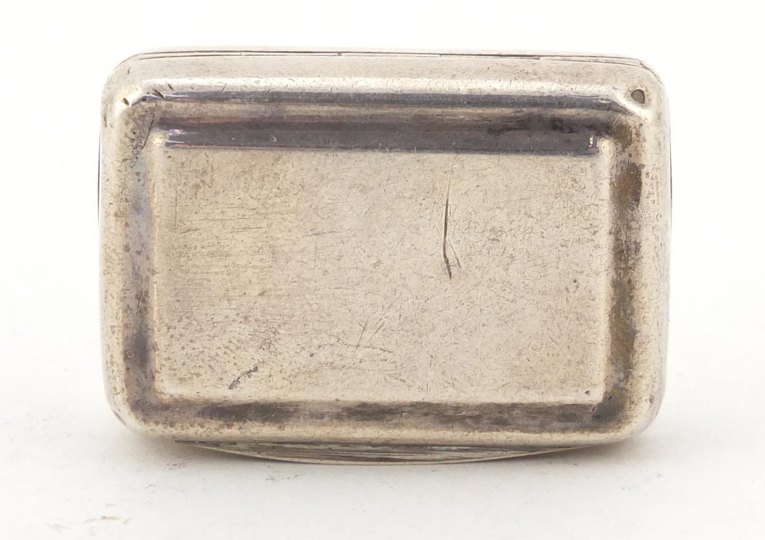 George III silver vinaigrette with gilt interior by T Simpson & Son, Birmingham 1810, 4cm in length, - Image 9 of 17