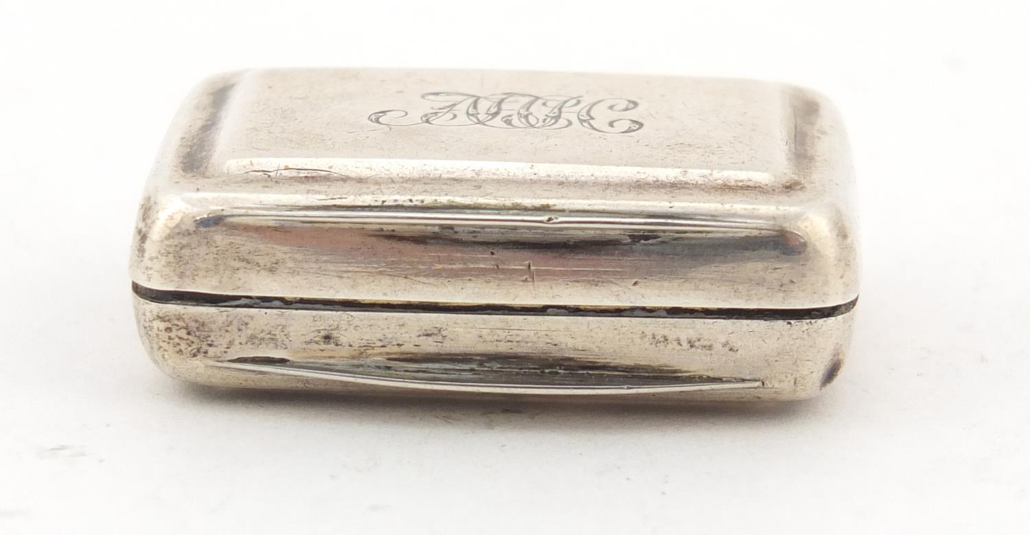 George III silver vinaigrette with gilt interior by T Simpson & Son, Birmingham 1810, 4cm in length, - Image 3 of 17