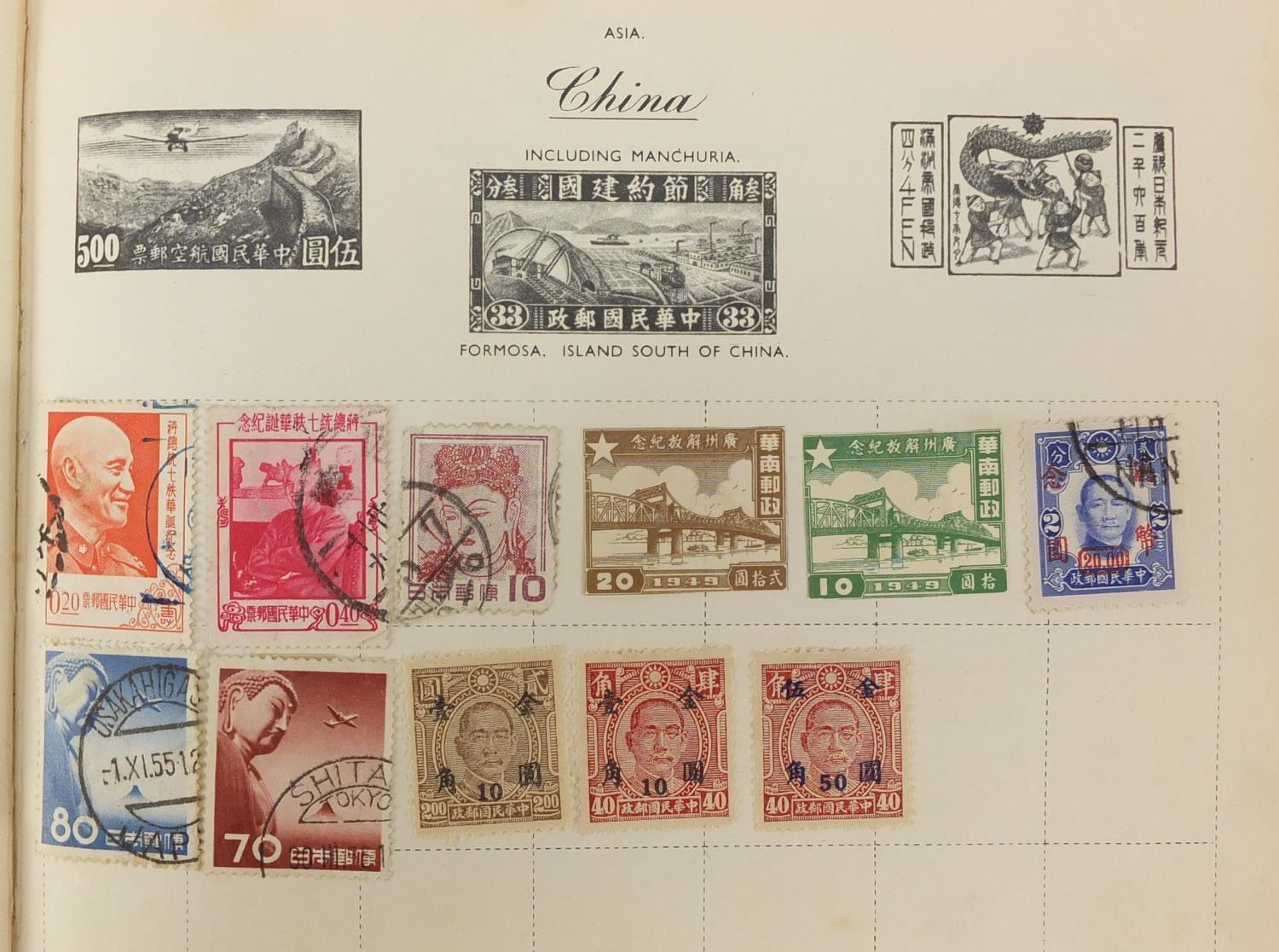 Large collection of world stamps and first day covers, some arranged in albums and some loose, - Image 22 of 28