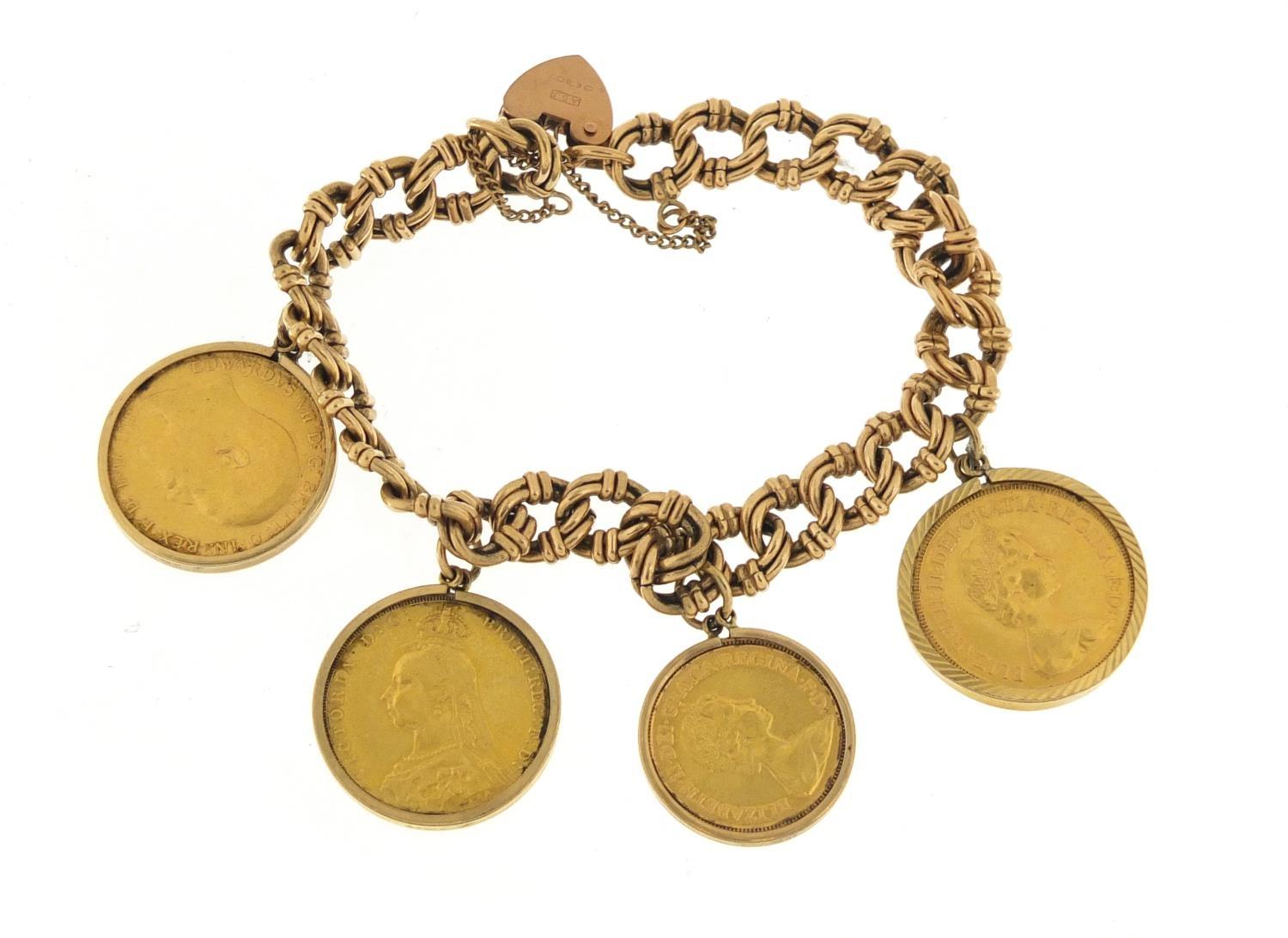 9ct gold bracelet mounted with three gold sovereigns and a half sovereign comprising 1889,1909, 1979 - Image 4 of 5