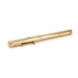 9ct gold Swan fountain pen with 14ct gold nib, 23.4g : For Further Condition Reports Please Visit