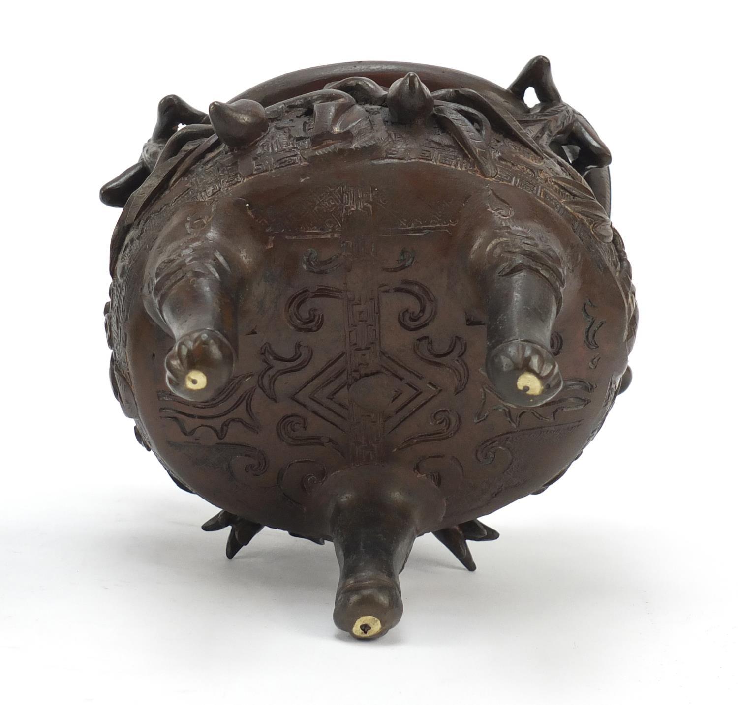 Chinese patinated bronze tripod censer with figural cover, 27cm high : For Further Condition Reports - Image 10 of 10