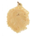 Japanese ivory pendant finely carved with a lion head, 5.5cm in length, 15.3g : For Further