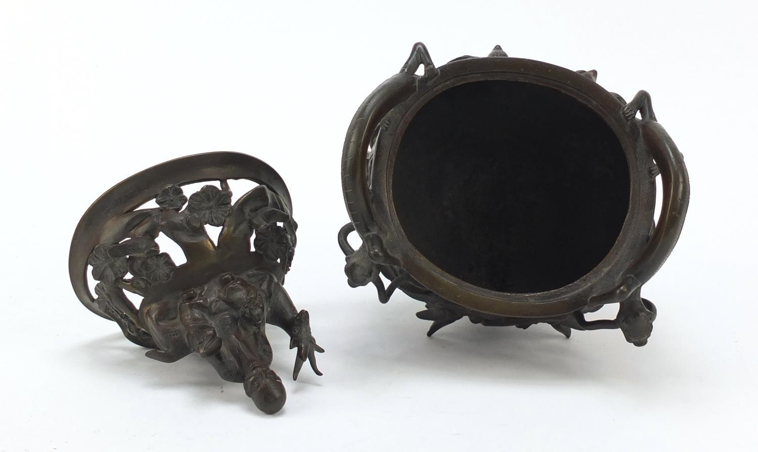 Chinese patinated bronze tripod censer with figural cover, 27cm high : For Further Condition Reports - Image 9 of 10