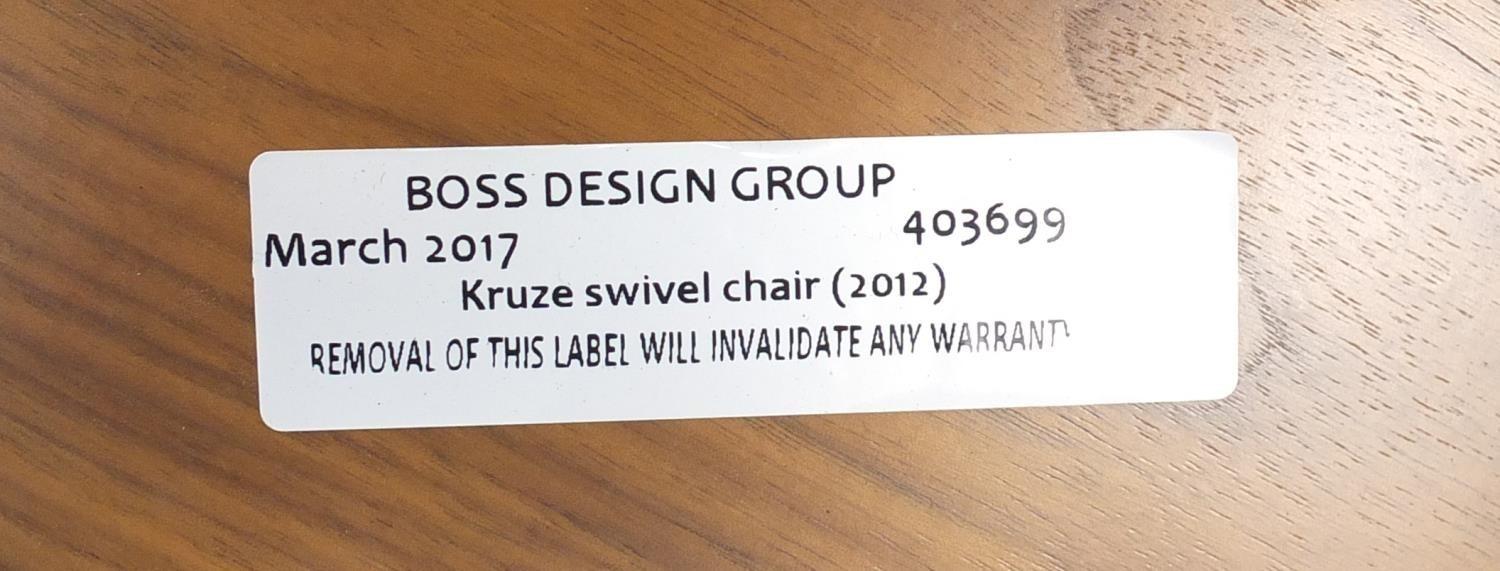 Boss design low back Kruze lounge chair, 84cm high, retail price ?1489.00 : For Further Condition - Image 6 of 6