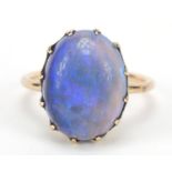 Continental gold cabochon opal ring, size J, 2.5g : For Further Condition Reports Please Visit Our