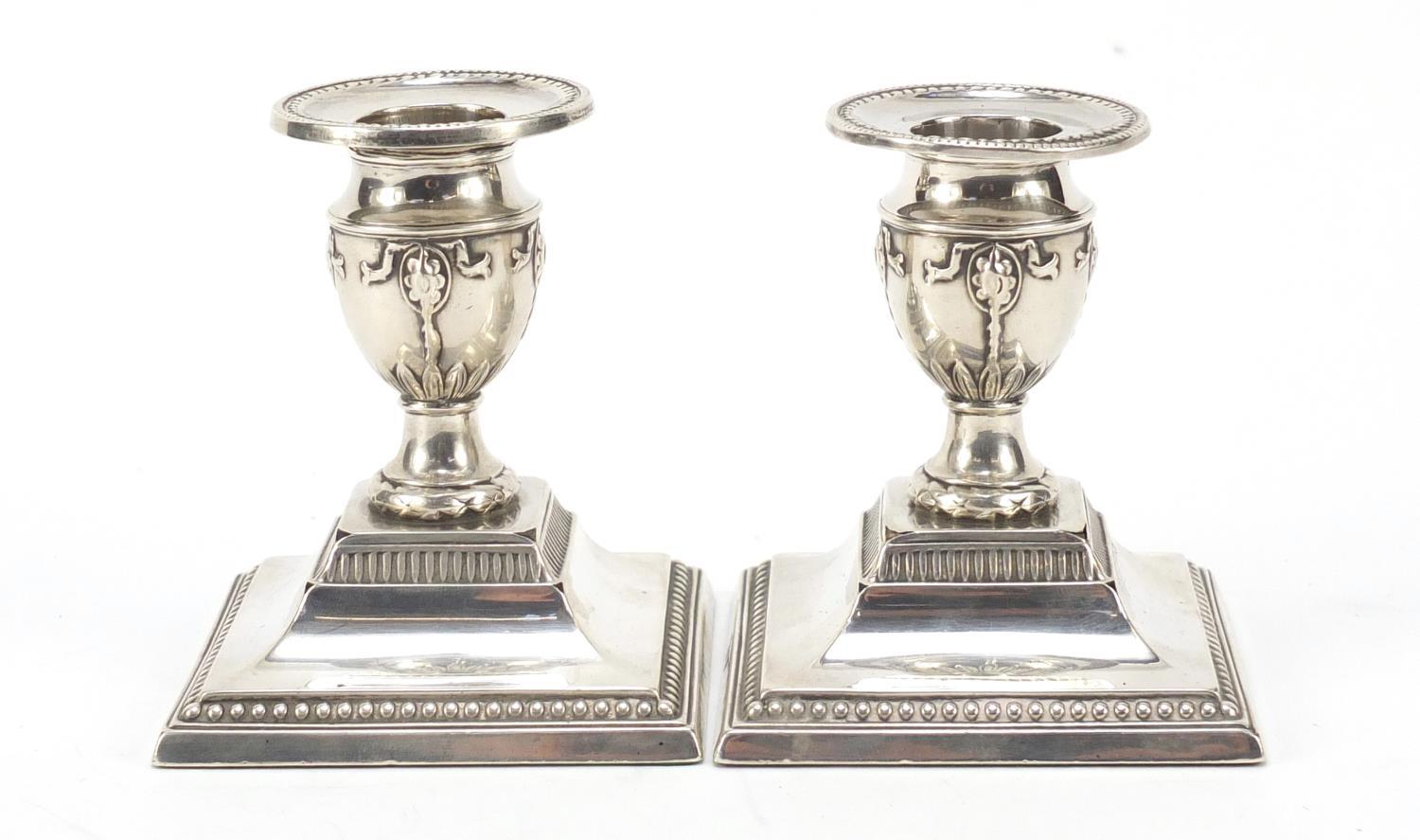 Fordham & Faulkner, pair of Edward VII silver dwarf candlesticks, Sheffield 1912, 8.5cm high, 346.0g - Image 4 of 8