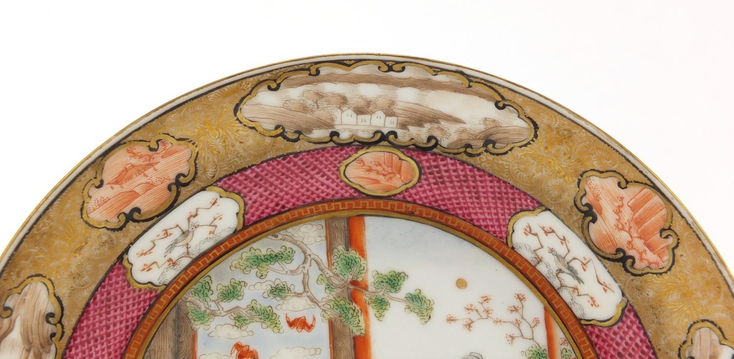 Good Chinese porcelain plate, finely hand painted in the Mandarin palette with figures attending - Image 4 of 6