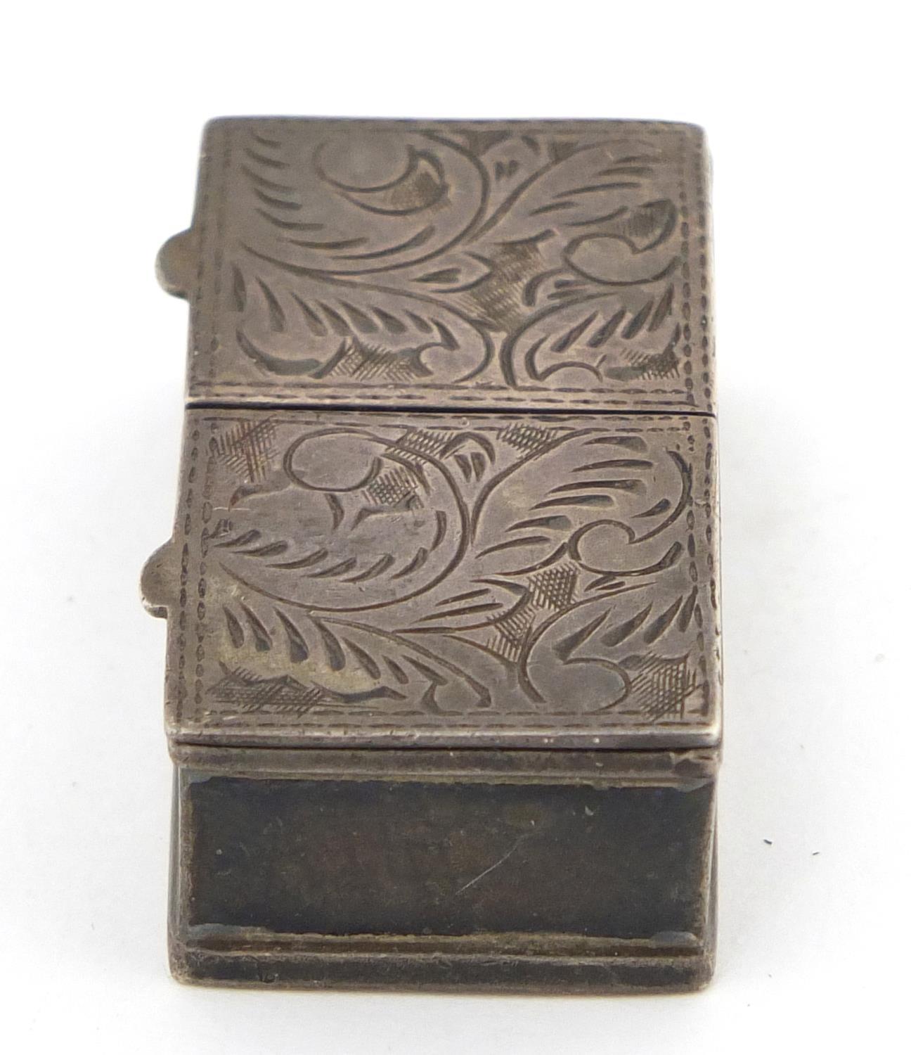 Rectangular silver double stamp box with hinged lids, London import marks 1989, 4.2cm wide, 28.8g - Image 2 of 8