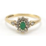 9ct gold green and clear stone ring, size Q, 1.8g