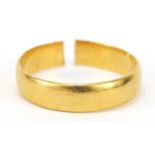 Broken 22ct gold wedding band, 5.0g