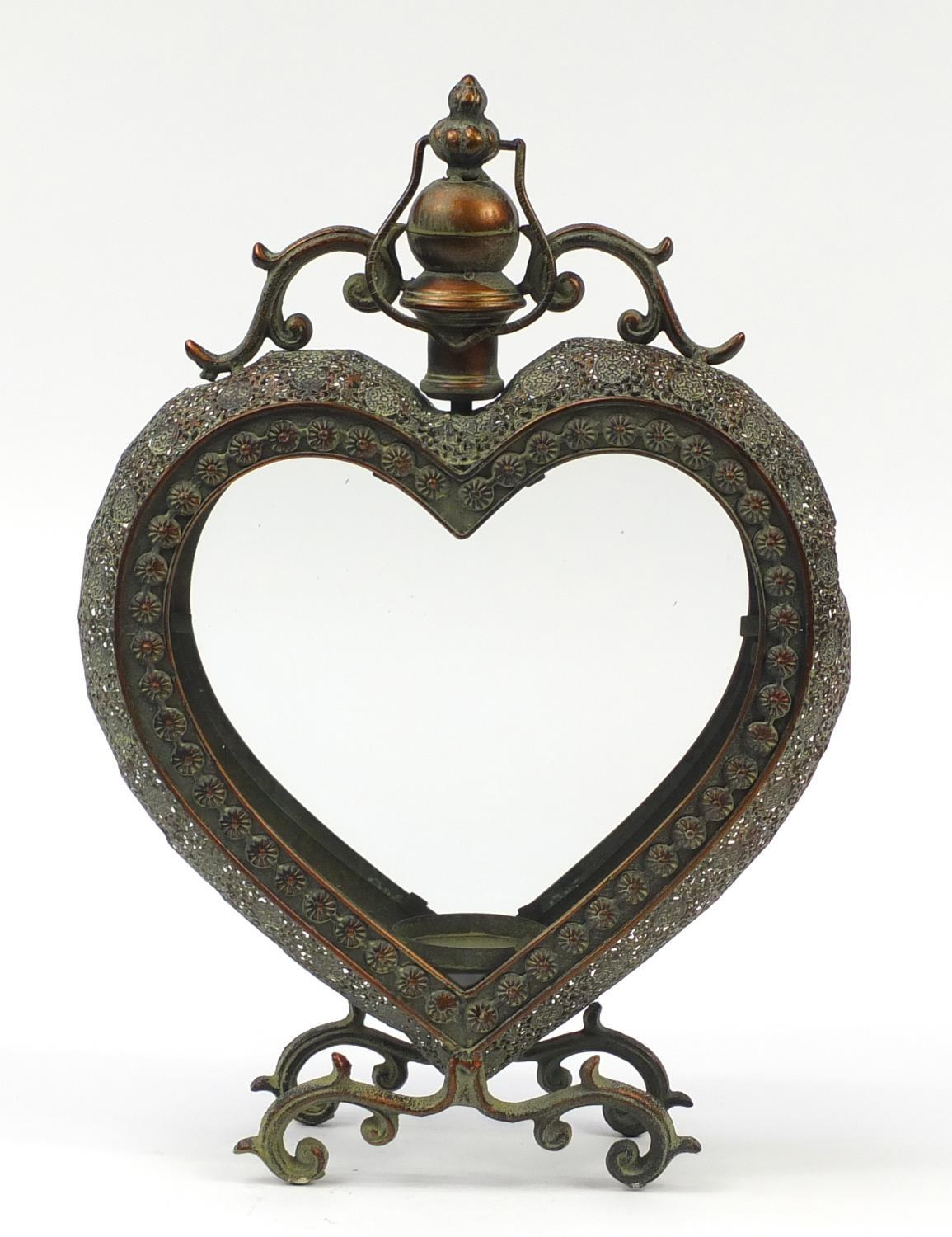 Pierced bronzed love heart design candle holder, 53cm high - Image 4 of 7