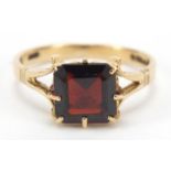 9ct gold square garnet ring, size N, 2.3g