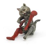 Cold painted bronze model of puss in boots in the style of Franz Xaver Bergmann, 7.5cm high