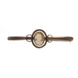 9ct gold cameo bar brooch, 5cm in length, 2.2g