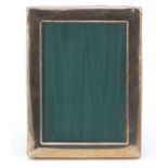 Harrod's Ltd, rectangular silver easel photo frame, Birmingham 1992, 16cm x 12cm