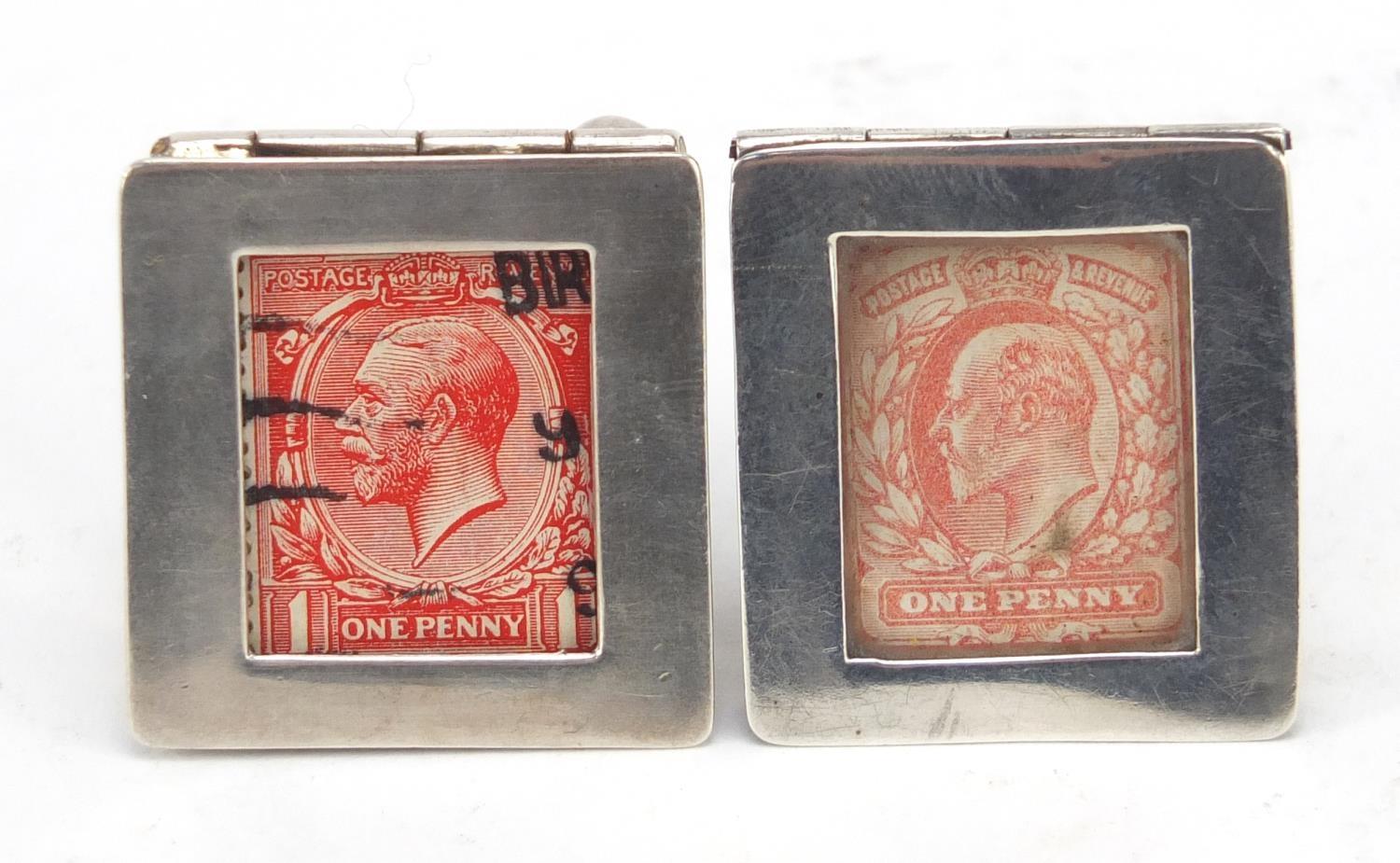 Two Victorian and later silver stamp boxes with hinged lids, each raised on four ball feet, - Image 7 of 10